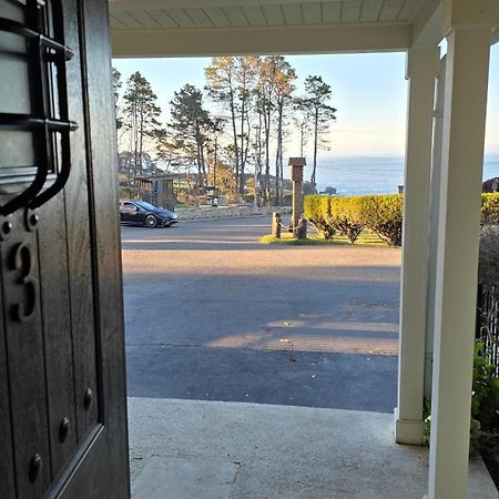 Ocean Cove Lodge Bar & Grill Walsh Landing Exterior foto